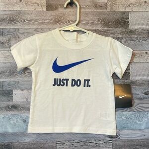 New! Nike Infant Shirt… size 12M